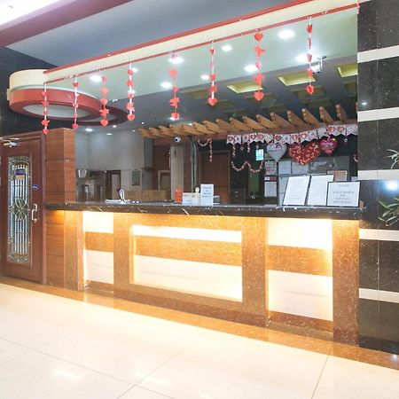 Reddoorz At Winter Hotel Araneta Quezon City Exterior photo